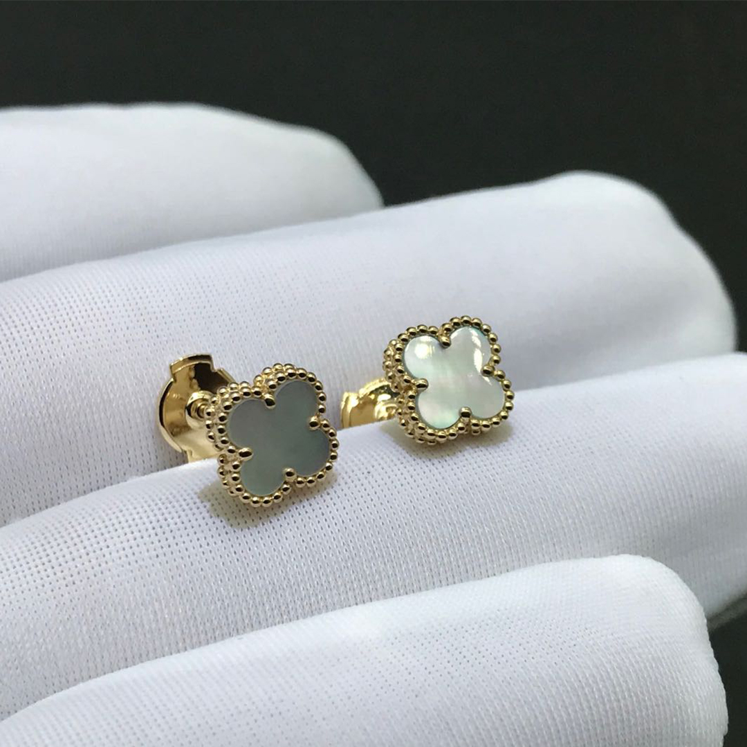 Van Cleef & Arpels Sweet Alhambra Earstuds 18k Yellow Gold with Mother of Pearl Motifs VCARA44800