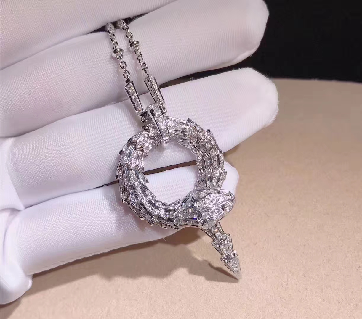 18k White Gold Bulgari Serpenti Diamond Snake Pendant Necklace