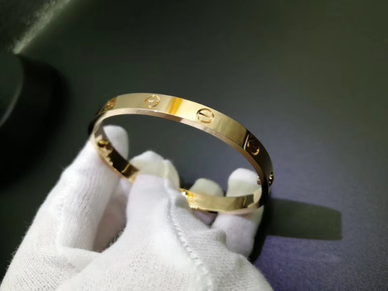 Real 18K Gold Cartier Love Bracelet