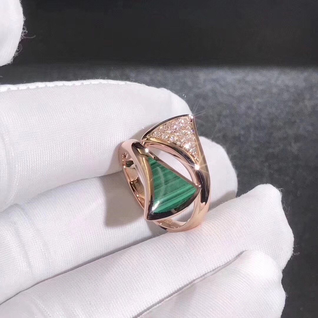 Discount Bvlgari DIVAS’ DREAM ring in 18kt rose gold set with malachite and pavé diamonds