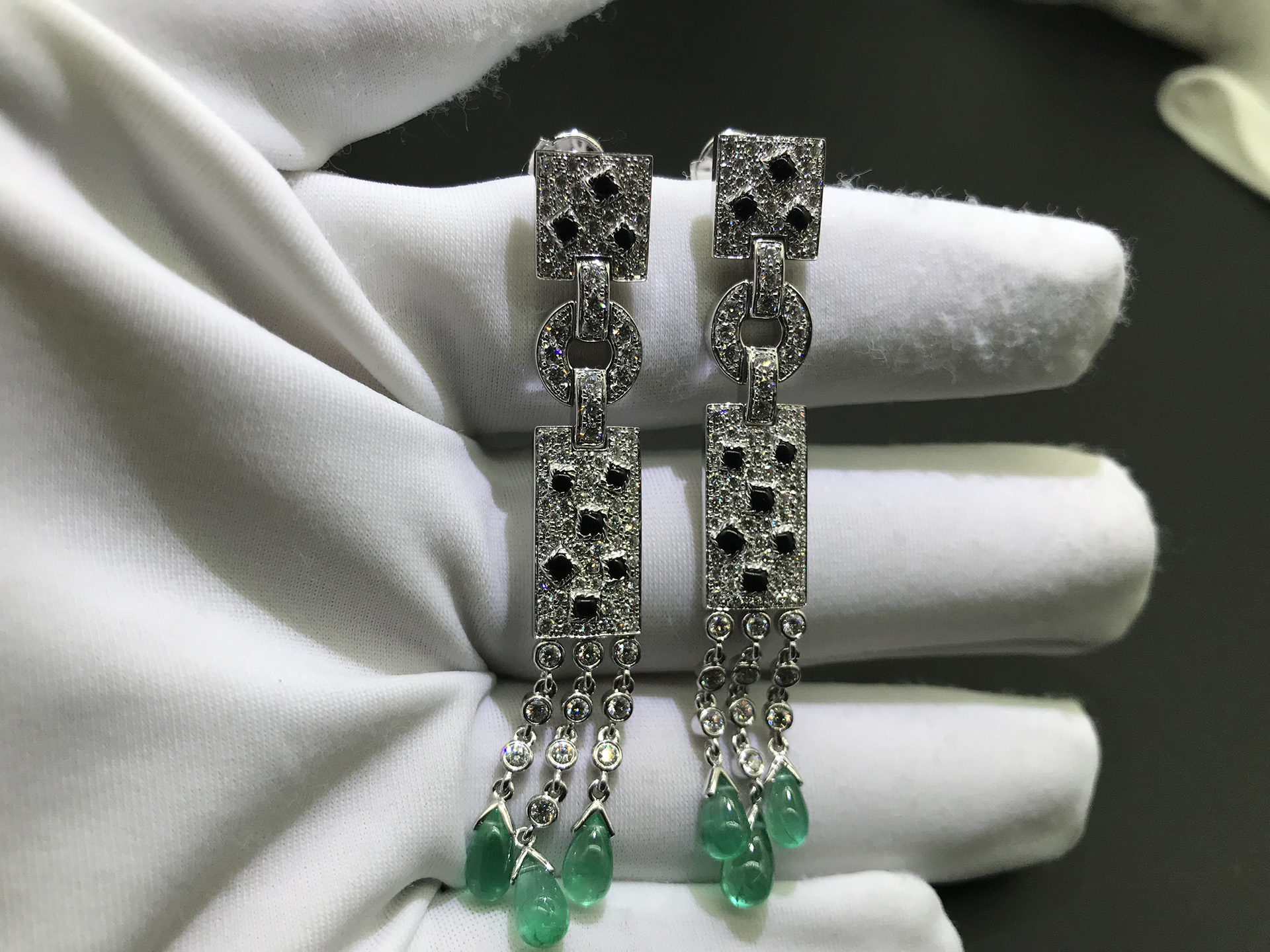 Inspired Panthère de Cartier earrings 18K white gold with diamond and emerald